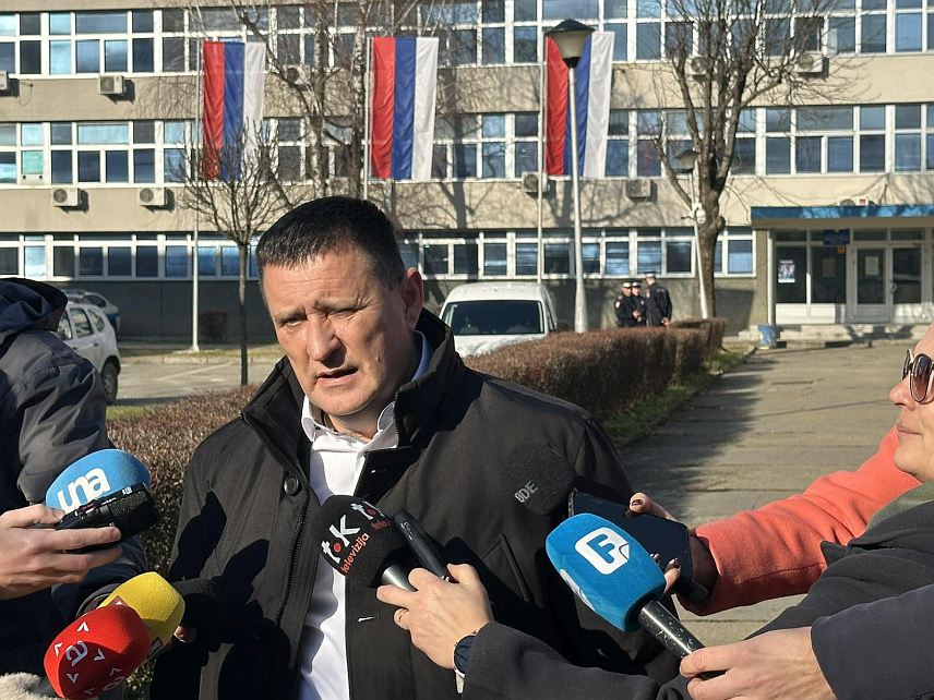 БАЊАЛУКА, 31. ЈАНУАРА /СРНА/ - Предсједник бањалучког одбора СНСД-а Владо Ђајић саслушан је данас у Полицијској управи Бањалука по пријави коју је против њега поднио градоначелник Драшко Станивуковић.