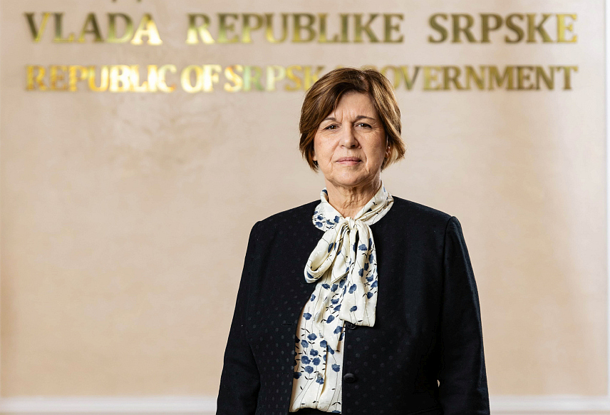 БАЊАЛУКА, 4. ЈАНУАРА /СРНА/ - Министар просвјете и културе Републике Српске Жељка Стојичић рекла је да се главна тема овогодишње кампање "Читајмо заједно!" темељи на истраживањима у области психологије и медицине која указују на бројне добробити читања.