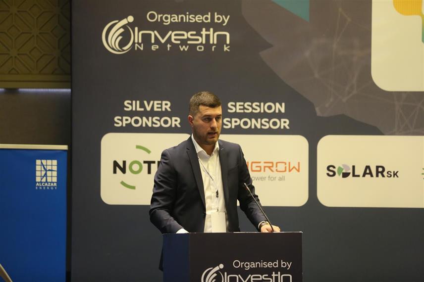 САРАЈЕВО/БУДВА, 10. ОКТОБРА /СРНА/ - Директор Агенције за унапређење страних инвестиција у БиХ /Фипа/ Марко Кубатлија у обраћању присутнима на отварању дводневне Енергетску седмице Балкана која се одржава у Будви.