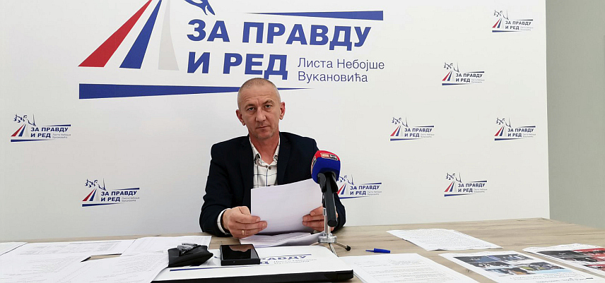 ДОБОЈ, 14. ОКТОБРА /СРНА/ - Предсједник Градског одбора Листе за правду и ред у Добоју Мирослав Боројевић оптужио је данас Централну изборну комисију /ЦИК/ БиХ да је одговорна што је био отежан или није функционисао процес идентификације гласача путем скенера постављених на 17 бирачких мјеста у Добоју.