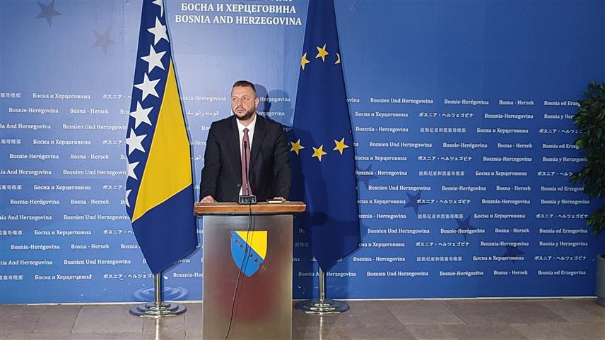 САРАЈЕВО, 15. ОКТОБРА /СРНА/ - Делегат Клуба српског народа у Дому народа Парламентарне скупштине БиХ Желимир Нешковић.