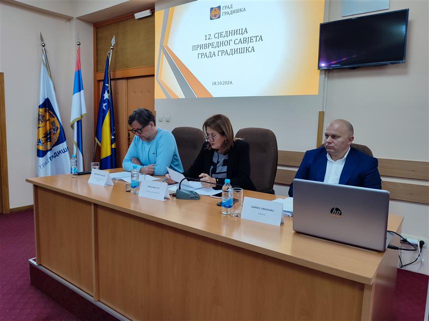 ГРАДИШКА, 18.ОКТОБРА /СРНА/ - Сједница Привредног савјета града Градишка.