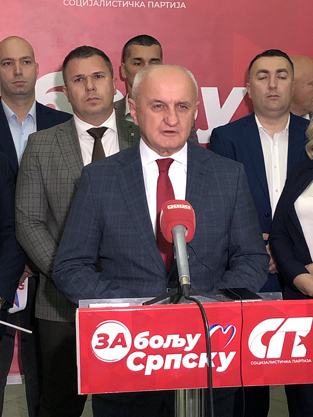БИЈЕЉИНА, 1. ОКТОБРА /СРНА/ - Лидер Социјалистичке парије /СП/ Петар Ђокић рекао је вечерас у Бијељини да ће СП све своје снаге и енергију у наредном период усмјерити на економски и привредни развој, не само овог града, него свих подручја Републике Српске.