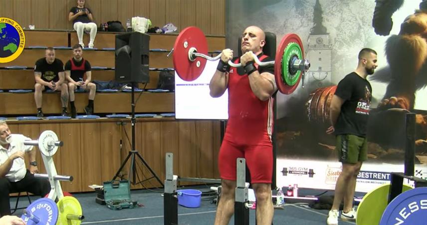 ПАЛЕ, 20. ОКТОБРА /СРНА/ - Првак свијета у дизању тегова на Свјетском првенству у Словачком граду Трнава, гдје је оборио свјетски рекорд у дисциплини стојећи бицепс, у категорији до 125 килограма, Паљанин Горан Круљ.