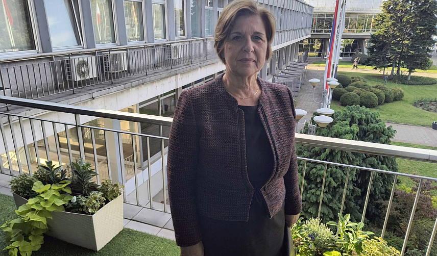 БЕОГРАД, 21. ОКТОБРА /СРНА/ - Министар просвјете и културе Републике Српске Жељка Стојичић оцијенила је да је важан наступ Српске на Међународном београдском сајму књига и да је циљ да културно стваралаштво и књижевност Српске буду препознати у Европи и свијету.	

