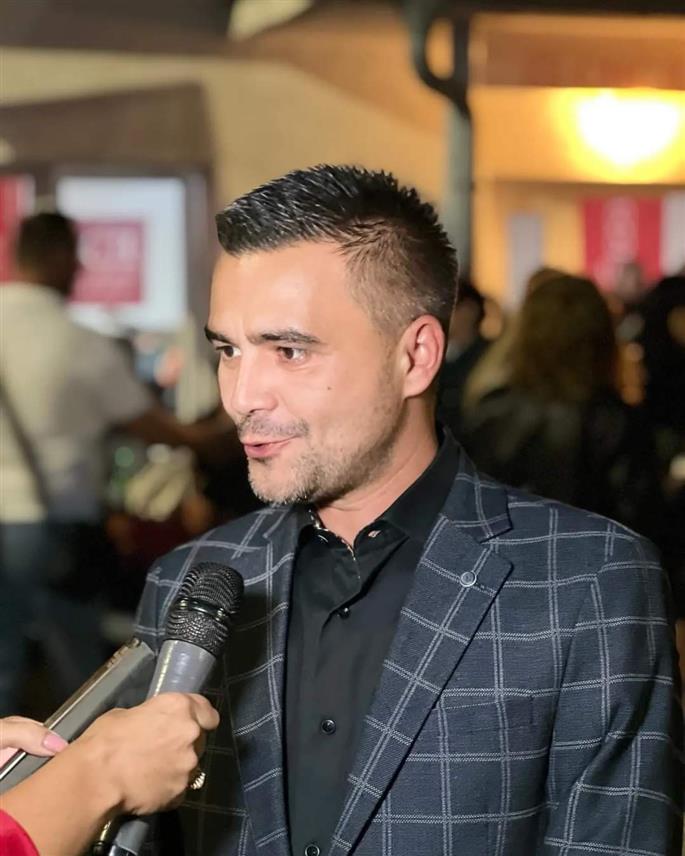 КОЗАРСКА ДУБИЦА, 2. ОКТОБРА /СРНА/ - Кандидат СНСД-а за начелника општине Козарска Дубица Игор Савковић.