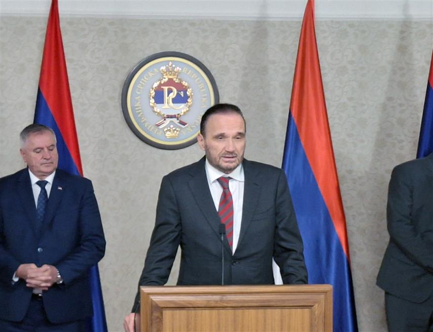 ИСТОЧНО САРАЈЕВО, 30. ОКТОБРА /СРНА/ - Адвокат Анто Нобило изразио је очекивање да ће поступак којим се пред Судом БиХ суди предсједнику Републике Српске Милораду Додику и вршиоцу дужности директора "Службеног гласника" Милошу Лукићу бити завршен у децембру.