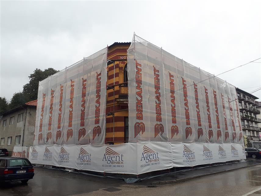 КОСTАЈНИЦА, 3. ОКTОБРА /СРНА/ - У току су припремни радови на обнови градске Вијећнице у Костајници, а по завршетку радова овај објекат би требало да добије нову намјену.