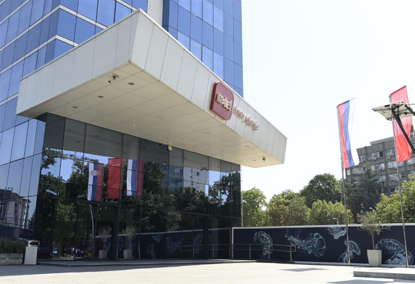 БАЊАЛУКА, 5. ОКТОБРА /СРНА/ - Компанија "М:тел" спремна је да материјално помогне свим општинама погођеним катастрофалним поплавама у сјеверним дијеловима Херцеговине, као и да учествује у обнови кућа у погођеним мјестима.