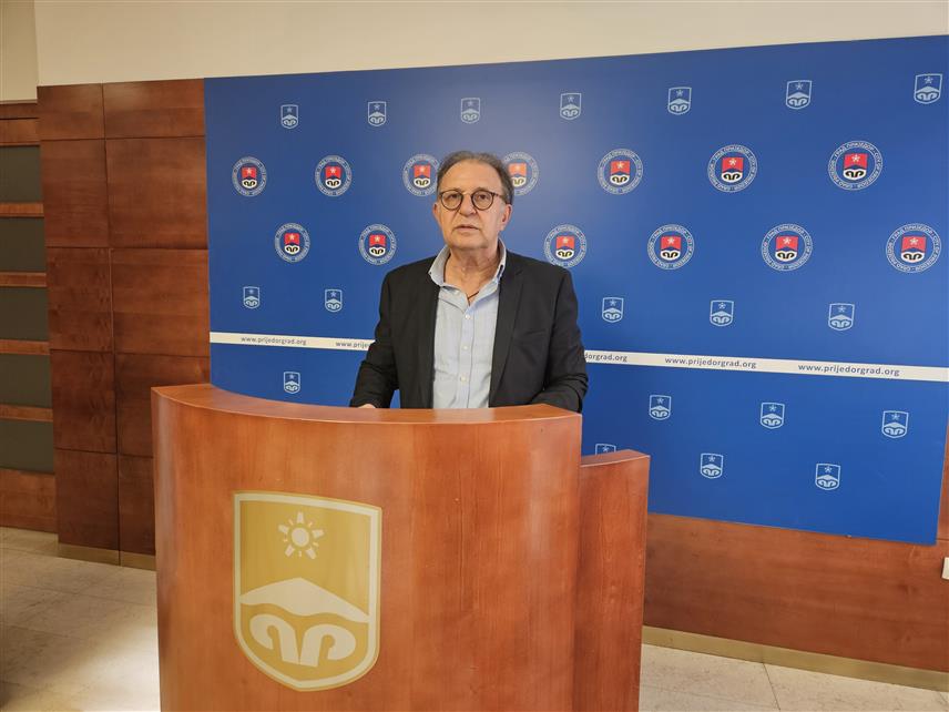 ПРИЈЕДОР, 6. ОКТОБРА /СРНА/ - Предсједник Градске изборне комисије Жељко Шкондрић.