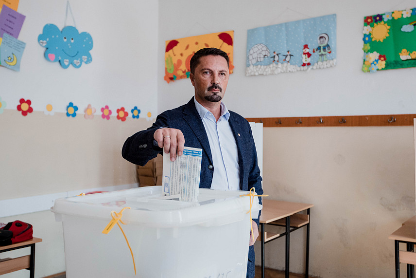 БИЈЕЉИНА, 6. ОКTОБРА /СРНА/ - Републичка странка Српске /РСС/ водила је фер и поштену кампању и понудила Бијељини развојни програм, рекао је носилац кандидатске листе РСС-а за одборнике у Скупштини града Бијељина Славенко Ристић./ЕМБАРГО ДО 19.00/