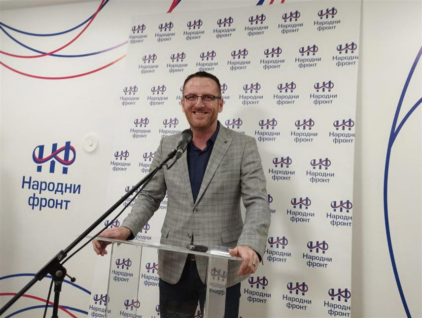 БАЊАЛУКА, 6. ОКТОБРА /СРНА/ - Предсједник Градског одбора Народног фронта Бањалука Бранислав Черек рекао је да у овој партији нису задовољни трендом резултата гласања на 10 до 15 бирачких мјеста, углавном у руралним срединама.