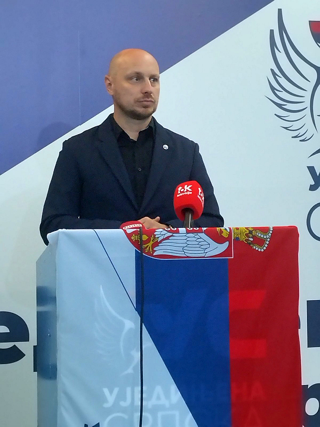 БАЊАЛУКА, 6. ОКТОБРА /СРНА/ - Потредсједник Уједињене Српске Милан Петковић на конференцији за ноивинаре.