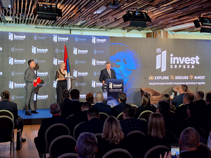 ЈАХОРИНА, 12. НОВЕМБРА /СРНА/ - Предсједник Владе Републике Српска Радован Вишковић поручио је, отварајући конференцију "Инвест Српска 2024" која је на Јахорини окупила привреднике из 29 земаља, да никакве санкције не могу успорити развој и напредак Српске.