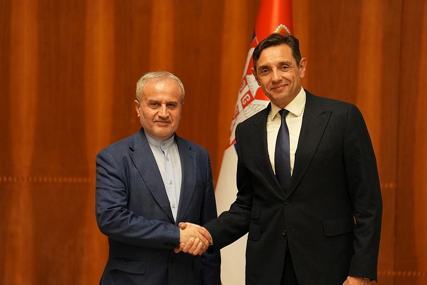 БЕОГРАД, 15. НОВЕМБРА /СРНА/ - Потпредсједник Владе Србије Александар Вулин је данас примио у опроштајну посјету амбасадора Ирана у Београду Рашида Хасан Пура Баеија