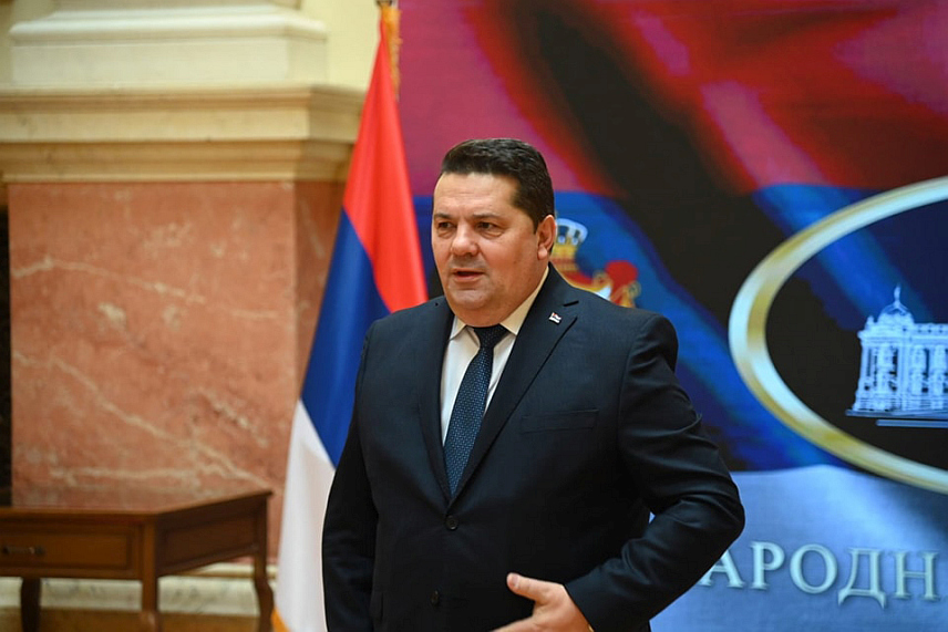 БЕОГРАД, 19. НОВЕМБРА /СРНА/ - Предсједник Народне скупштине Републике Српске Ненад Стевандић на конференцији за новинаре након састанка са предсједником Народне скупштине Србије Аном Брнабић.