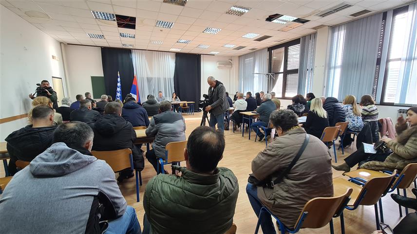 ДОБОЈ, 19. НОВЕМБРА /СРНА/ - Нацрт буџета града Добоја за 2025. годину износи 73.170.000 КМ и за 13 одсто је већи од овогодишњег, а на буџетску структуру утиче прелазак Дома здравља на трезорско пословање града, речено је на данашњој јавној расправи.