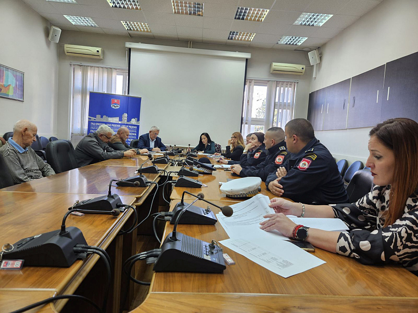 ПРИЈЕДОР, 1. НОВЕМБРА /СРНА/ - Сједница Форума за безбједност заједнице града Приједора.