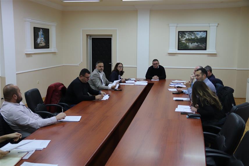 ДЕРВЕНТА, 22. НОВЕМБРА /СРНА/ - Састанак представника парламентарних политичких странака које су освојиле мандате у скупштинском сазиву 2024-2028. године.