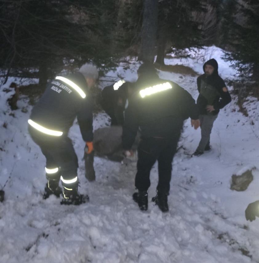 ПОДГОРИЦА, 25. НОВЕМБРА /СРНА/ - Tијело мигранта пронађено је данас на подручју Врела Ибра, у мјесту Кошутине локве код Рожаја.