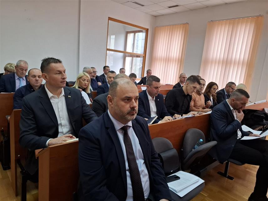 ВИШЕГРАД, 29. НОВЕМБРА /СРНА/ - Сједница Скупштине општине Вишеград у новом сазиву.
