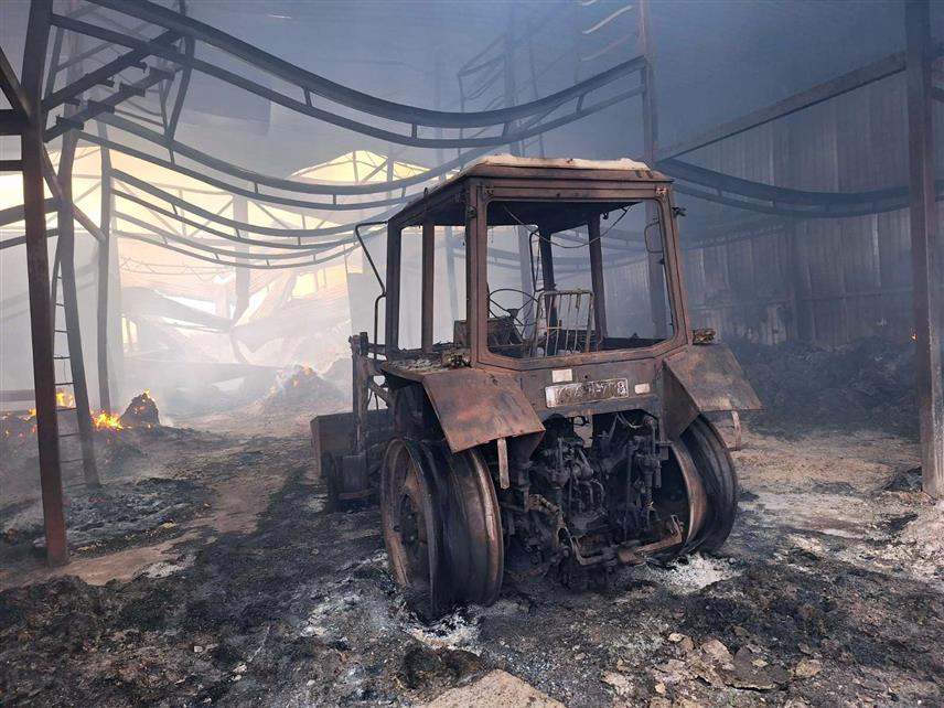 ШАМАЦ, 29. НОВЕМБРА /СРНА/ - У пожару на фарми "Боројевић" у Српској Тишини у општини Шамац настала је штета од 1,2 до 1,5 милиона КМ, процјена је власника Чедомира Боројевића.