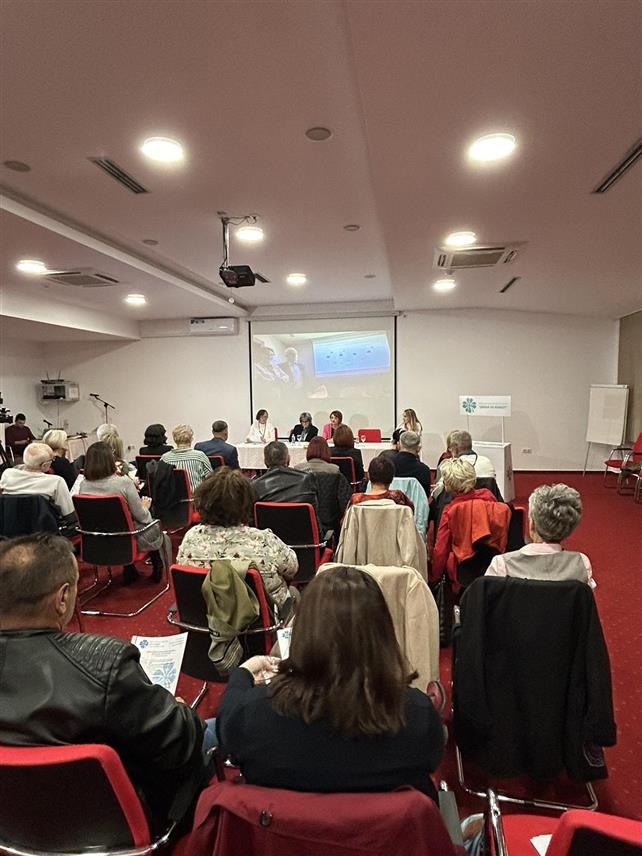 БАЊАЛУКА, 6. НОВЕМБРА /СРНА/ - Одржана редовна Скупштина Удружења обољелих од рака плућа "Диши за живот" Бањалука.