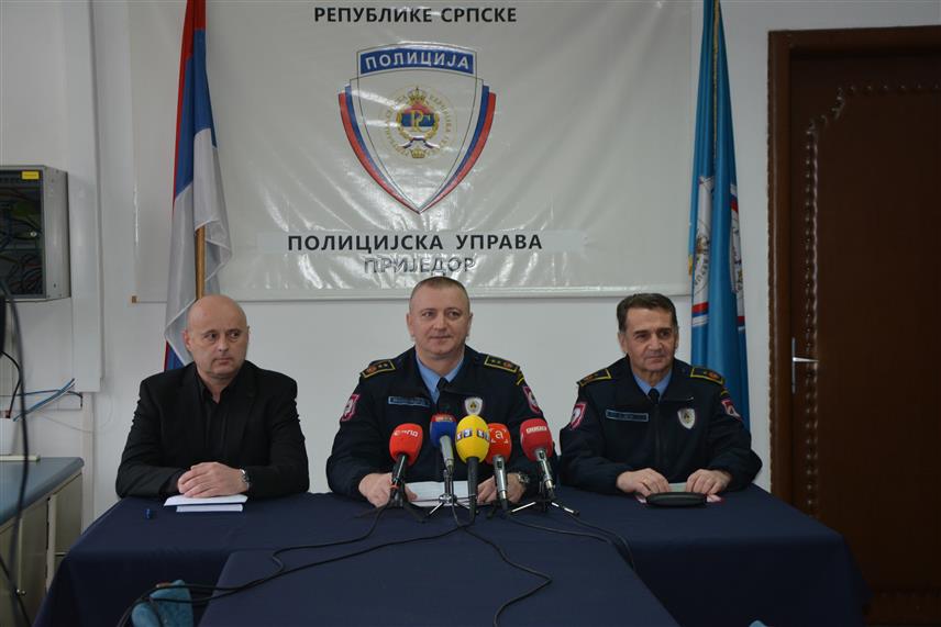 ПРИЈЕДОР, 10. ДЕЦЕМБРА /СРНА/ - Полицијска управа Приједор на конференцији за новинаре.