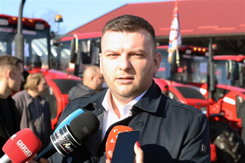 БИЈЕЉИНА, 17. ДЕЦЕМБРА /СРНА/ - Оснивач Мреже младих агропредузетника у Републици Српској Петар Николић.