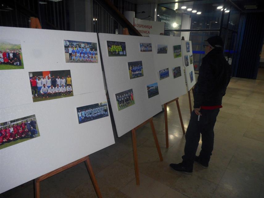 СРЕБРЕНИЦА, 21. ДЕЦЕМБРА /СРНА/ - Свечаном академијом у сали Културног центра у Сребреници вечерас је обиљежено 100 година од оснивања Фудбалског клуба "Губер" из овог мјеста.