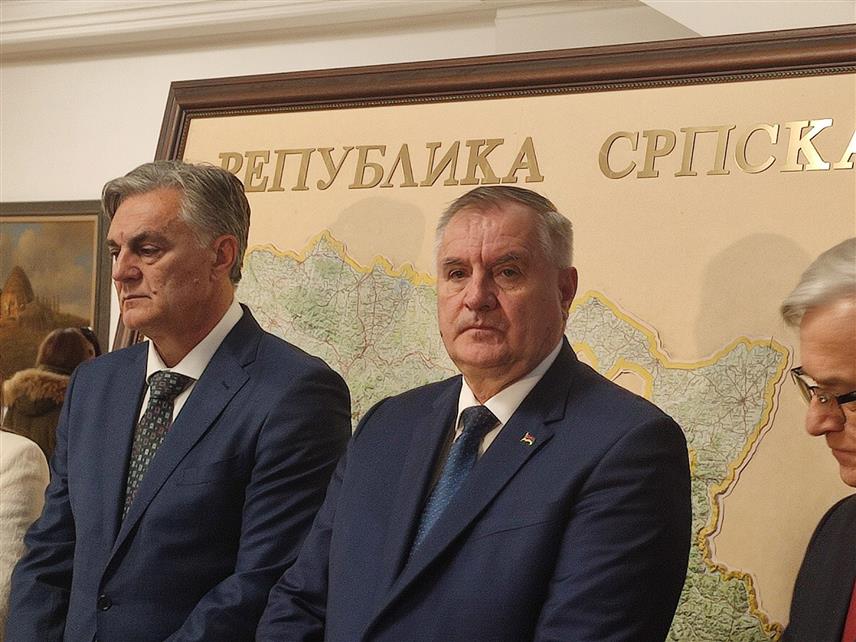 БАЊАЛУКА, 23. ДЕЦЕМБРА /СРНА/ - Премијер Републике Српске Радован Вишковић у обраћању у Бањалуци на представљању и пуштању у рад система "Пронађи ме" у Републици Српској.