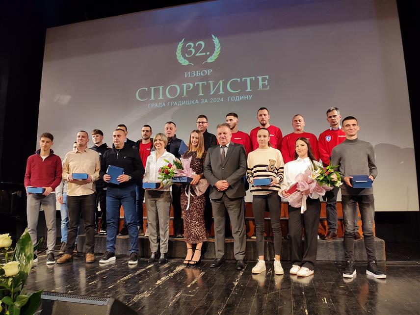 ГРАДИШКА, 23. ДЕЦЕМБРА /СРНА/ - Млада тенисерка Теа Ковачевић је пети пут за редом проглашена за најбољег спортисту Градишке за ову годину, док је за најбољу екипу проглашен Одбојкашки клуб "Градишка" на 32. Избору спортисте града.