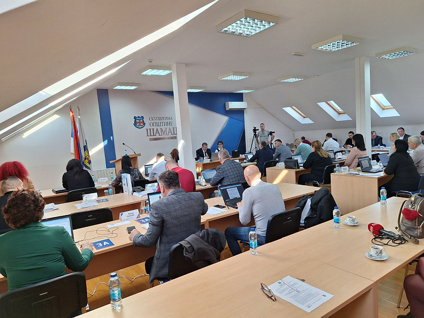 ШАМАЦ, 26. ДЕЦЕМБРА /СРНА/ - Сједница Скупштине општине Шамац.