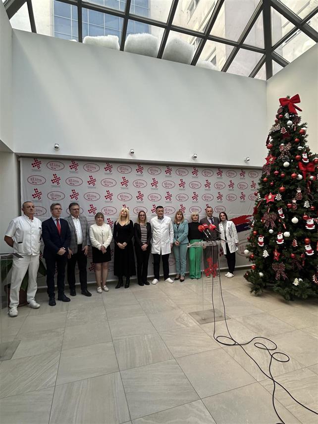 БАЊАЛУКА, 27. ДЕЦЕМБРА /СРНА/ - У Бањалуци је данас за медицинске сестре са хируршких одјељења болница у Републици Српској организован курс о протоколу убрзаног опоравка пацијената након операције /ЕРАС/.