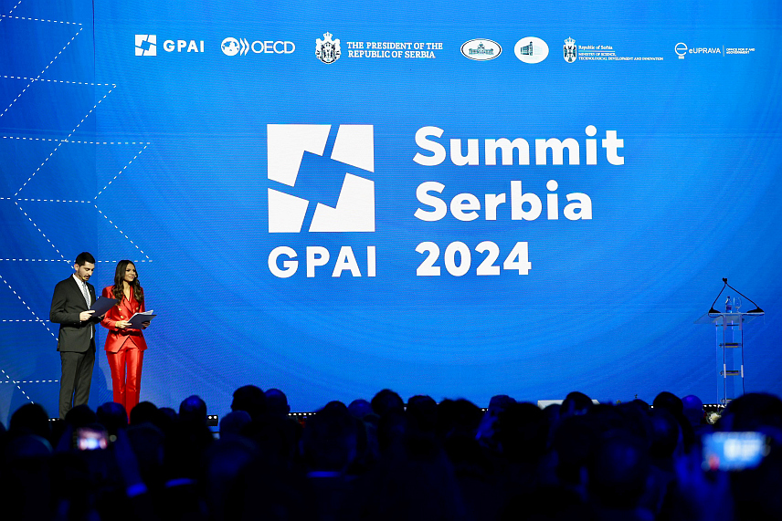 БЕОГРАД, 3. ДЕЦЕМБРА /СРНА/ - У Београду је данас свечано отворен самит Глобалног партнерства за вјештачку интелигенцију, који је у Палати "Србија" окупио више од 1.000 стручњака из 45 земаља.