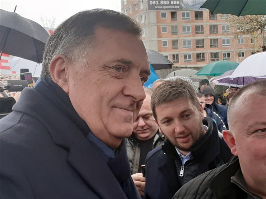 САРАЈЕВО, 5. ДЕЦЕМБРА /СРНА/ - Предсједник Републике Српске Милорад Додик по окончању данашњег рочишта у Суду БиХ.