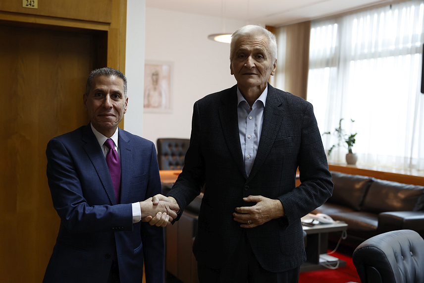 САРАЈЕВО, 5. ДЕЦЕМБРА /СРНА/ - Замјеник предсједавајућег Дома народа Парламентарне скупштине БиХ Никола Шпирић на састанку у Сарајеву.