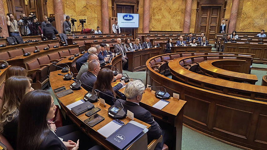 БЕОГРАД, 6. ДЕЦЕМБРА /СРНА/ - У Београду је отворен Парламентарни форум Србија – Република Српска, који је окупио посланике парламената двије републике.