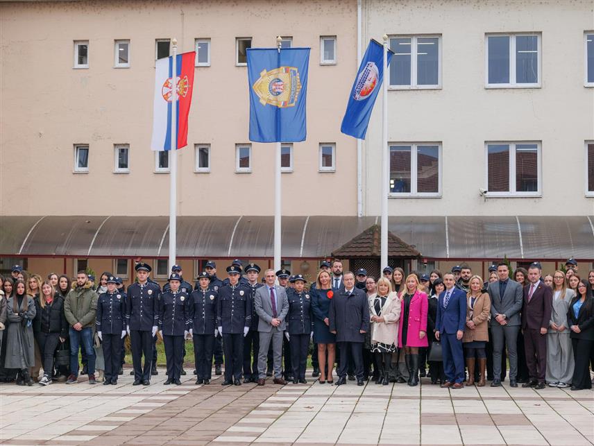 БЕОГРАД, 9. ДЕЦЕМБРА /СРНА/ - Трибина "Шеснаест дана активизма против насиља над женама", која је одржана на Криминалистичко-полицијском универзитету у Београду.