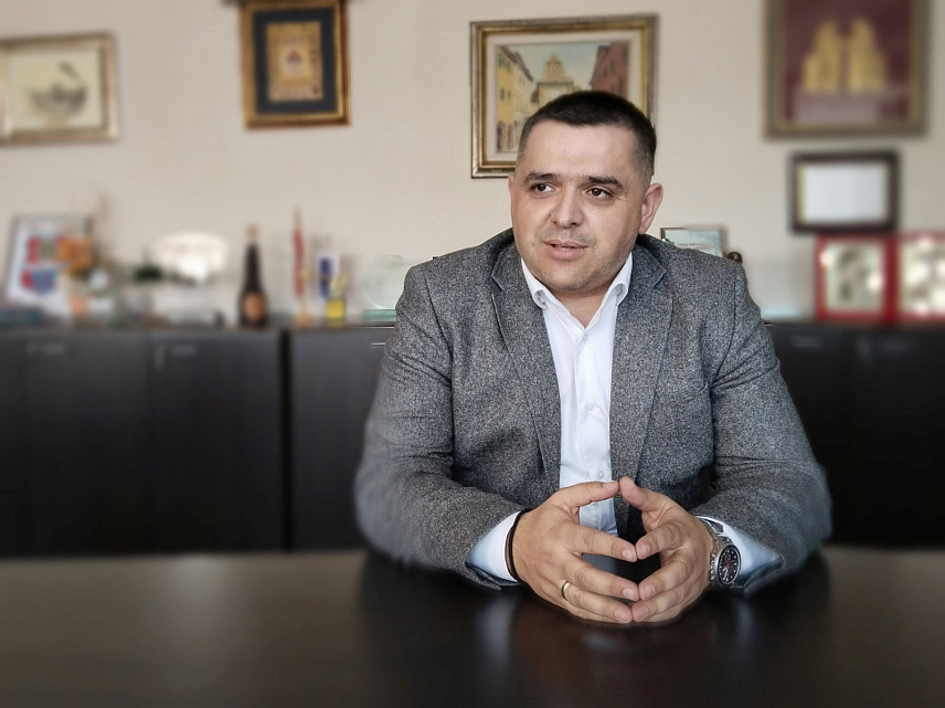 ЛАКTАШИ, 12. ФЕБРУАРА /СРНА/ - Градоначелник Лакташа Мирослав Бојић.