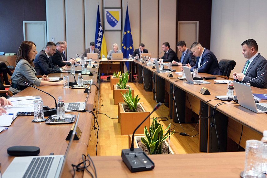 САРАЈЕВО, 14. ФЕБРУАРА /СРНА/ - Сједница Савјета министара.