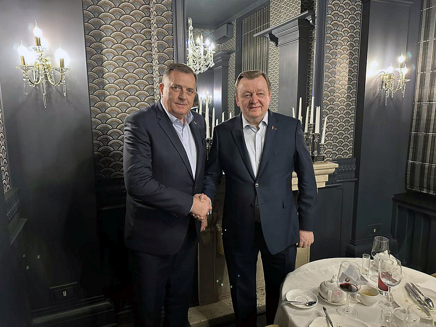 МИНСК, 18. ФЕБРУАРА /СРНА/ - Предсједник Републике Српске Милорад Додик састао се данас у Минску са министром иностраних послова Бјелорусије Сергејом Алејником.