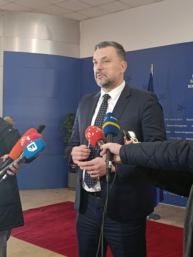 САРАЈЕВО, 1. ФЕБРУАРА /СРНА/ - Министар иностраних послова у Савјету министара Елмедин Конаковић.