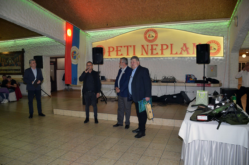 ПРИЈЕДОР, 25. ФЕБРУАРА /СРНА/ - Ђорђе Мијаиловић из села Ђурђевац код Мионице, члан Ловачког удружења "Војвода Живојин Мишић", побједник је овогодишња "Ловачке лажијаде" у Омарској.