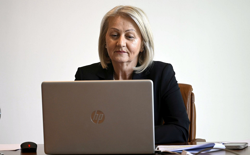 САРАЈЕВО, 26. ФЕБРУАРА /СРНА/ - Предсједавајућа Савјета министара Борјана Кришто на 10. јубиларном самиту Европске банке за обнову и развој /ЕБРД/ о улагању у Балкан, на којем је учествовала путем видео-везе.