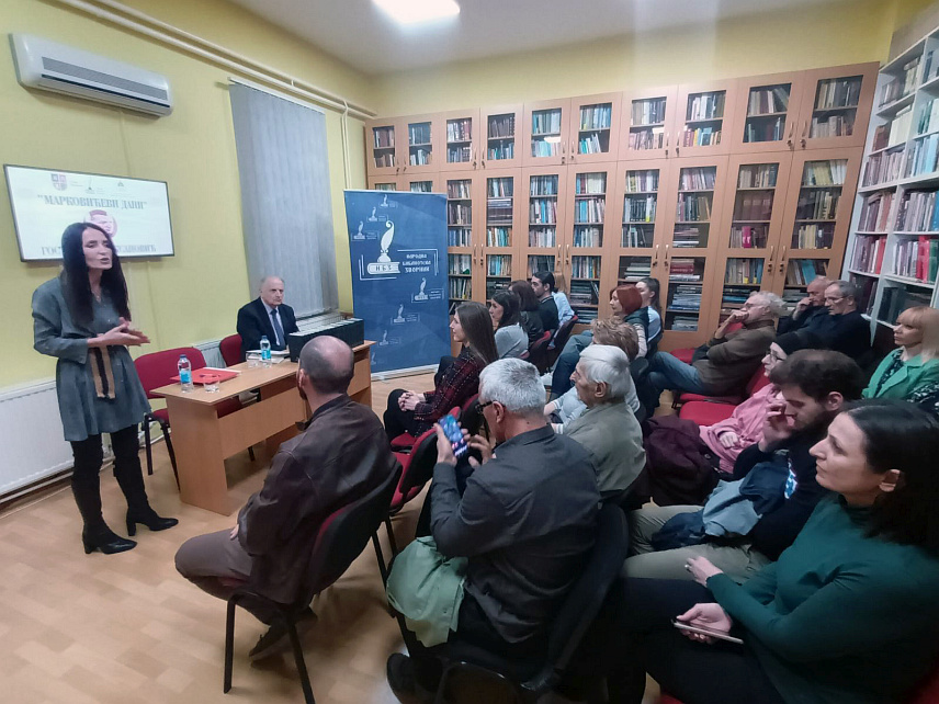 ЗВОРНИК, 29. ФЕБРУАРА /СРНА/ - Најпознатији писац из Зворника био је родољубиви човјек из прве половине 20. вијека, који своју дјелатност веже за судбину Срба и ријеку Дрину, истакао је вечерас академик Миро Вуксановић на манифестацији "Марковићеви дани".