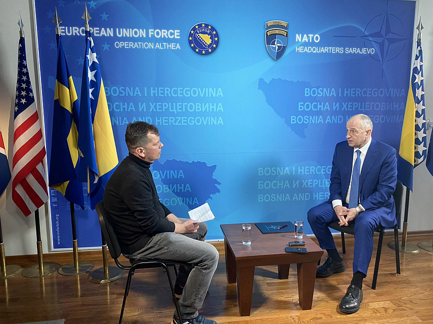САРАЈЕВО, 2. ФЕБРУАРА /СРНА/ - Замјеник генералног секретара НАТО-а Мирче Џоана у интервјуу Срни.