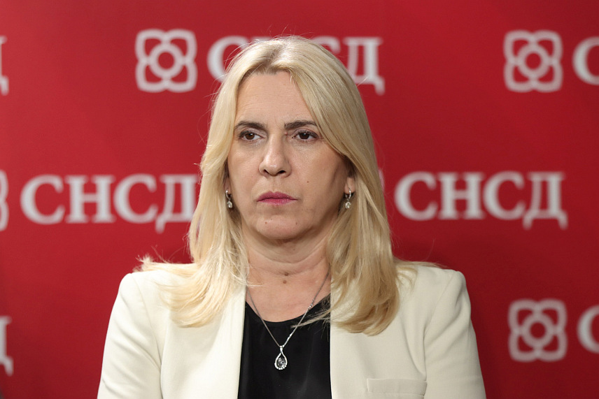 БАЊАЛУКА, 2. ФЕБРУАРА /СРНА/ - Српски члан Предсједништва БиХ Жељка Цвијановић на конференцији за новинаре након проширене сједнице Извршног комитета СНСД-а, чији је потпредсједник./фото Борислав Здриња/