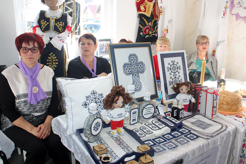 ВУКОСАВЉЕ, 3. ФЕБРУАРА /СРНА/ - У Вукосављу је данас одржана културна манифестација "Свети Сава - моја Слава", коју је у оквиру Светосавске недјеље организовала Српска православна црквена општина Вукосавље.