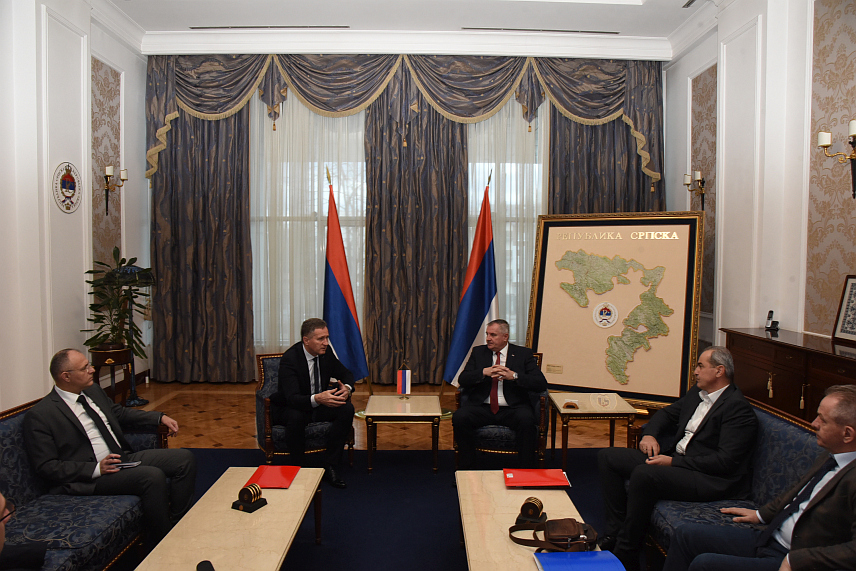 БАЊАЛУКА, 7. ФЕБРУАРА /СРНА/ - Предсједник Владе Републике Српске Радован Вишковић на састанку са начелником Пала Бошком Југовићем.